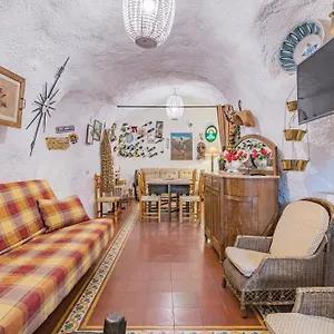 Cueva D'antonio Apartamento