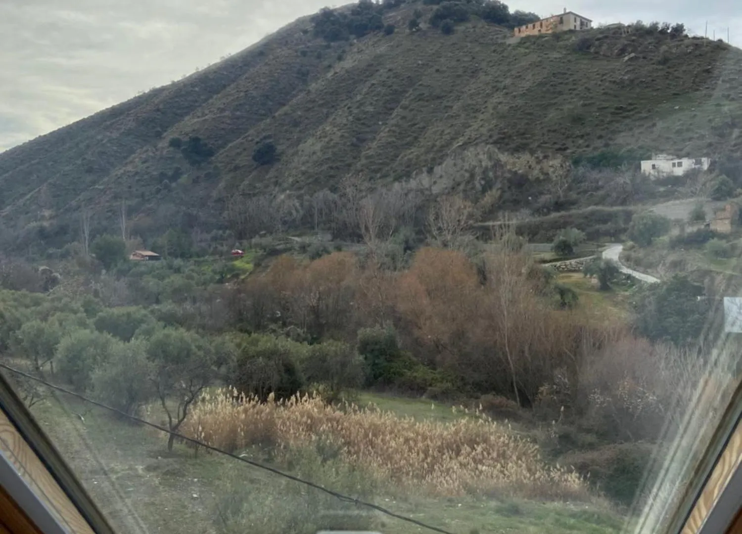 Increible Atico Centro Monachil 아파트